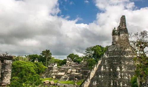 古老而神奇的玛雅文明是由中美洲